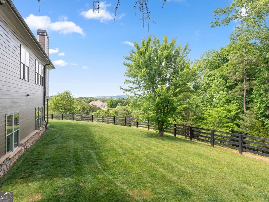 Property Image 95