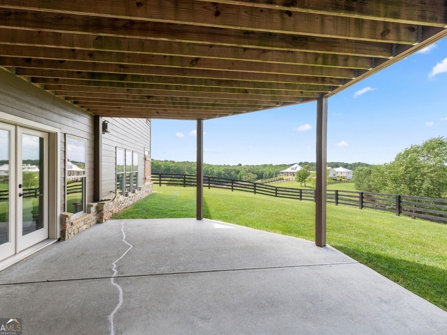 Property Image 100