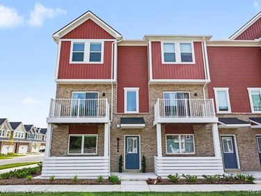 750 Huntley Lane, Troy, MI 48085