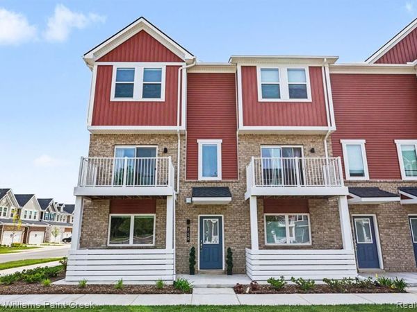 750 Huntley Lane, Troy, MI 48085