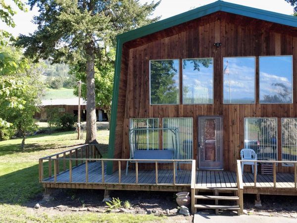 30154 Cut Off Rd, Culdesac, ID 83524