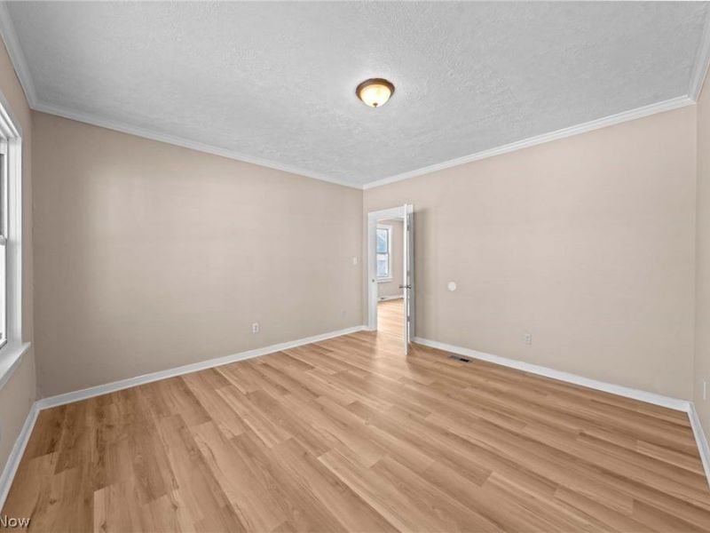 3325 W 98th Street , Cleveland, OH 44102 Photo 13