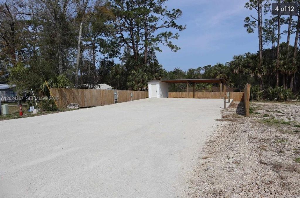 609 SE Second Ave, Steinhatchee, FL 32359 Photo