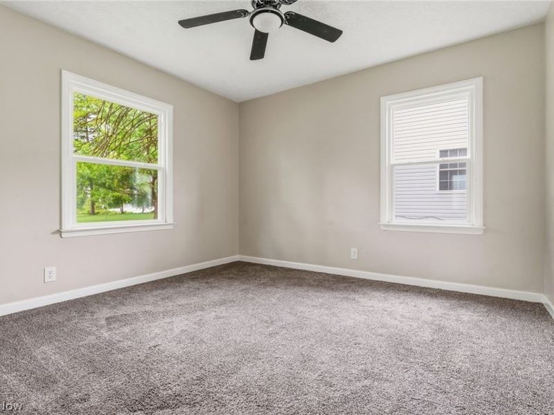 1381 Greenwood Avenue , Akron, OH 44320 Photo 15