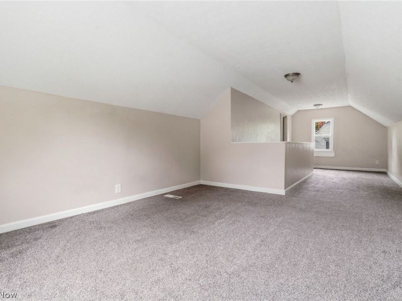 1381 Greenwood Avenue , Akron, OH 44320 Photo 21