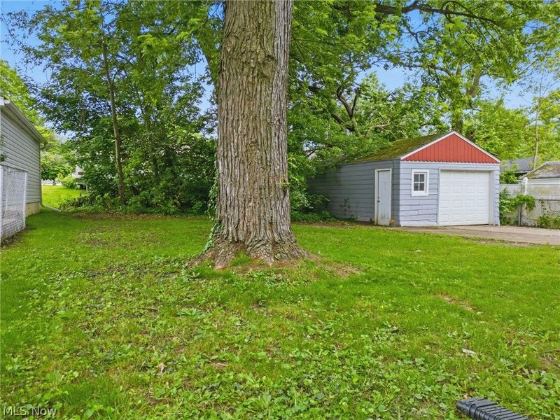 1381 Greenwood Avenue , Akron, OH 44320 Photo 28