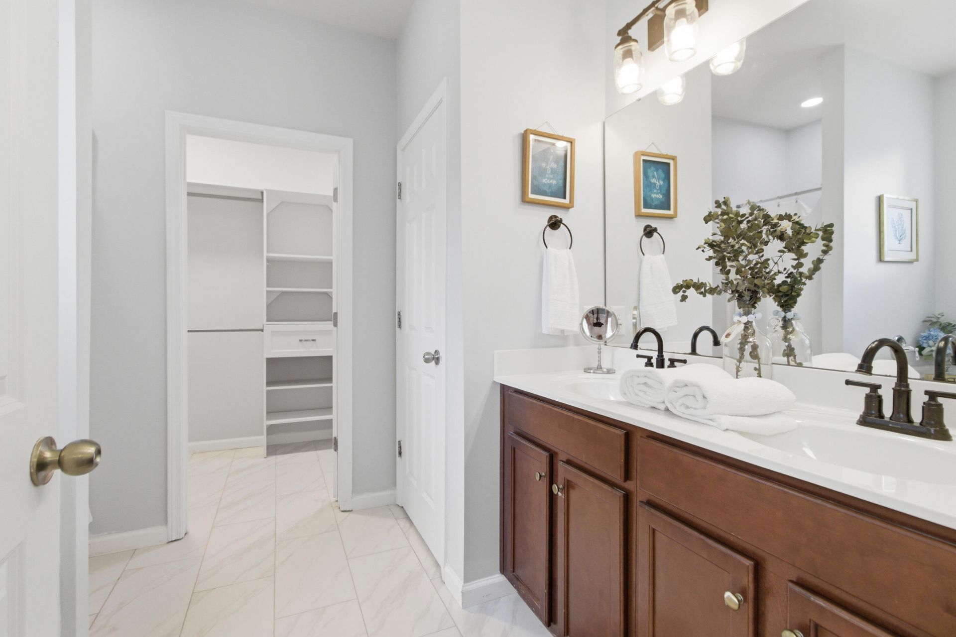 128 Swan Drive Photo 11