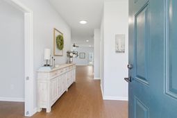 128 Swan Drive photo 4