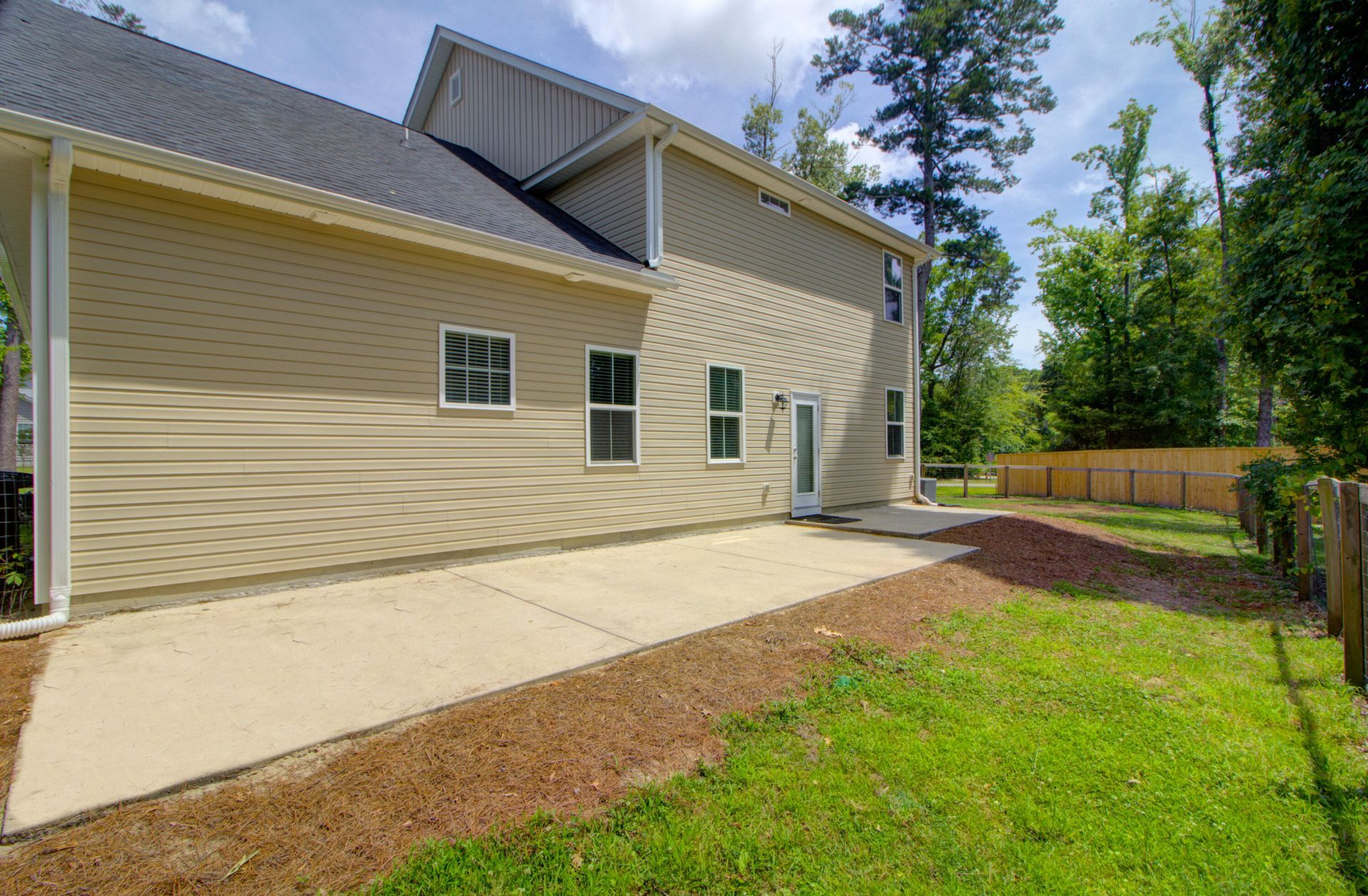 128 Swan Drive Photo 26