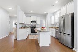 128 Swan Drive photo 4