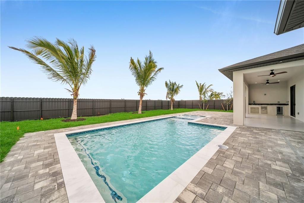 1049 Embers Pkwy W, Cape Coral, FL 33993 Photo
