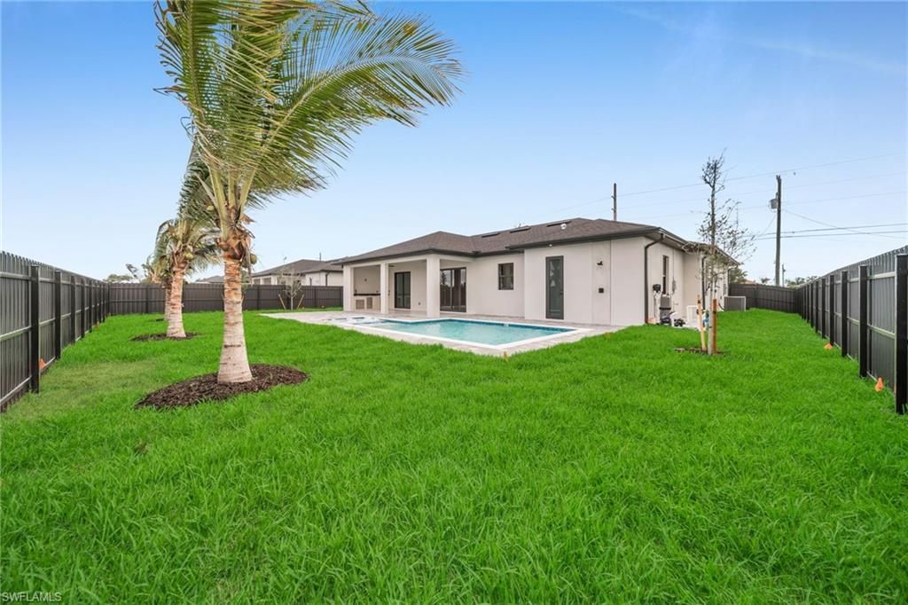 1049 Embers Pkwy W, Cape Coral, FL 33993 Photo