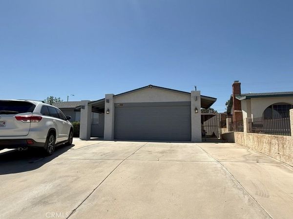 936 Pinon , Barstow, CA 92311