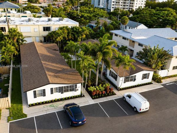 3210 Canal Dr, Unit 6, Pompano Beach, FL 33062