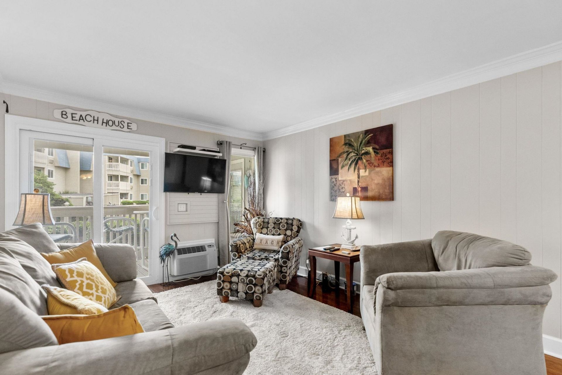 9660 Shore Dr. Photo 10