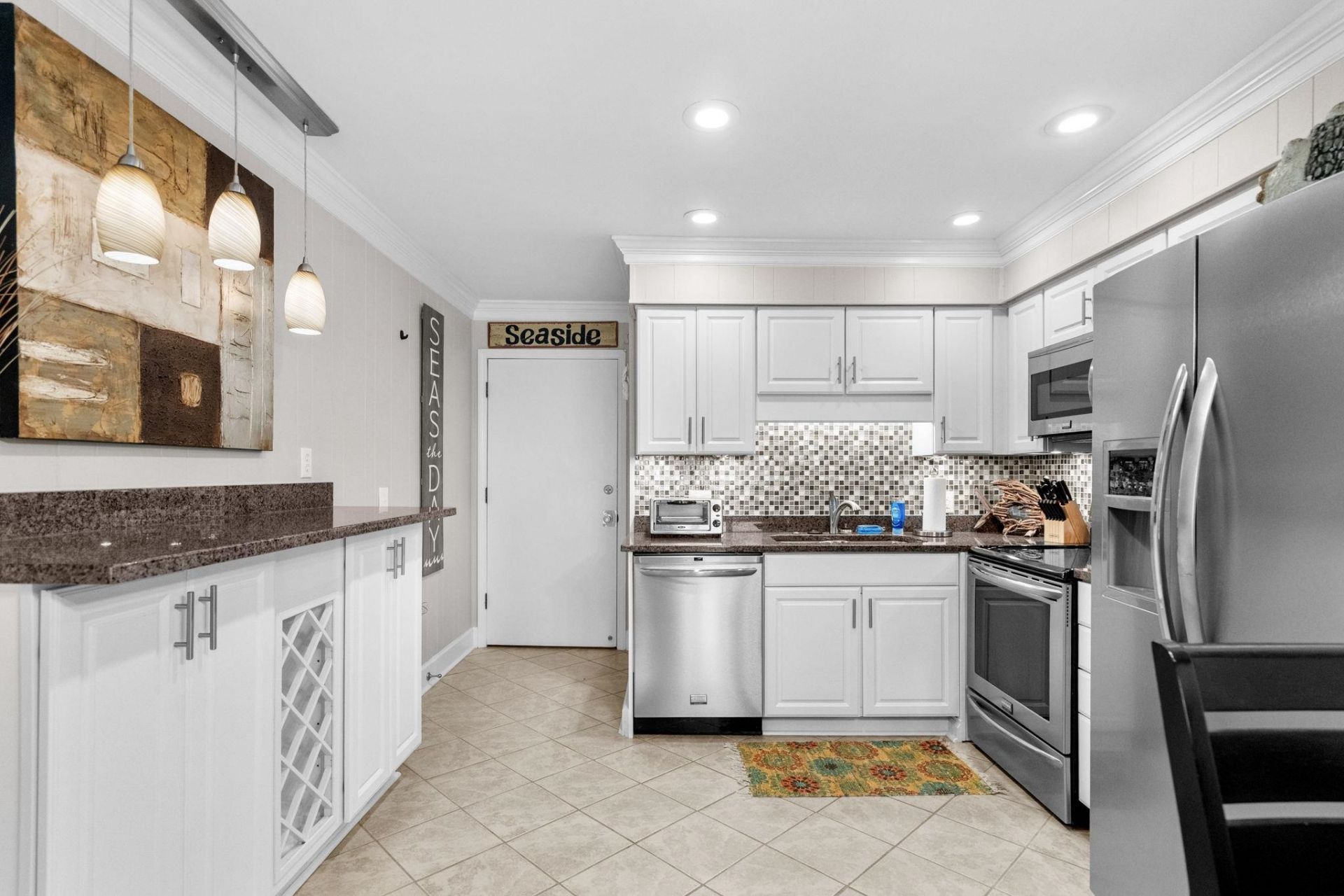 9660 Shore Dr. Photo 17