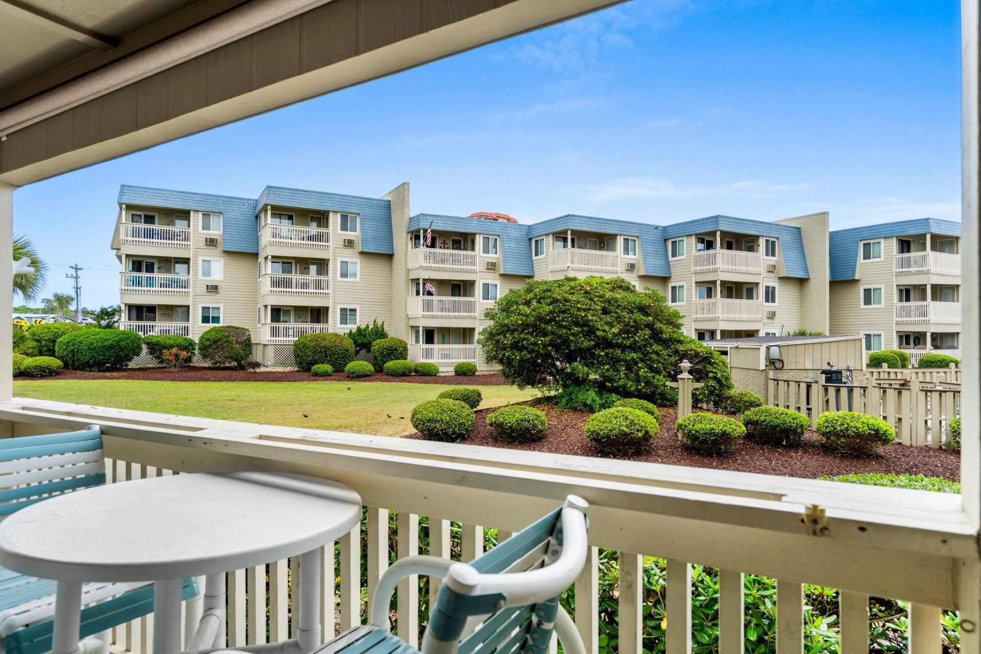 9660 Shore Dr. Photo 42
