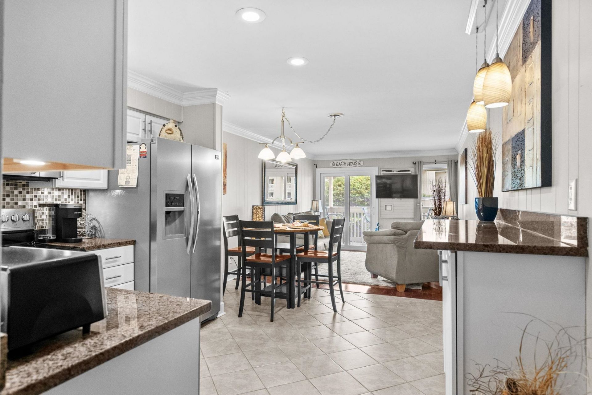 9660 Shore Dr. Photo 6