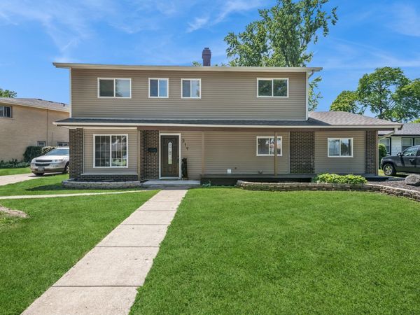 319 W Central Avenue, Lombard, IL 60148