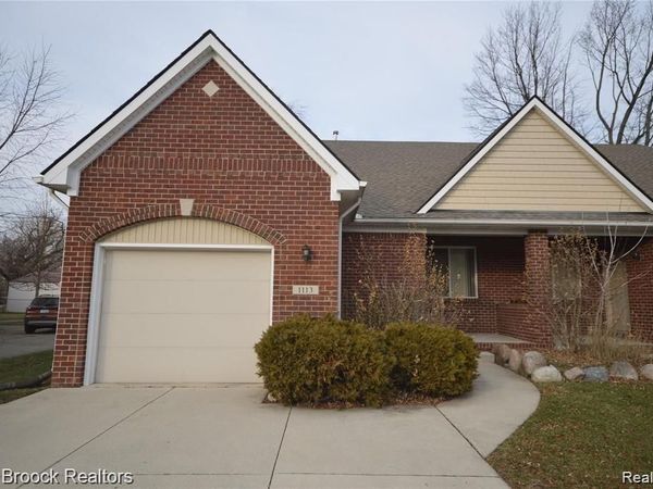 1115 BIRCHWOOD Drive, Troy, MI 48083