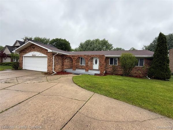 37625 RYAN Road, Sterling Heights, MI 48310