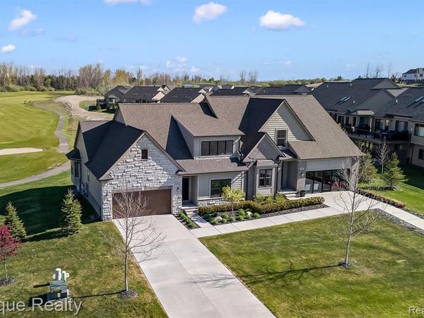 171 E Market Street, Oxford Twp, MI 48371