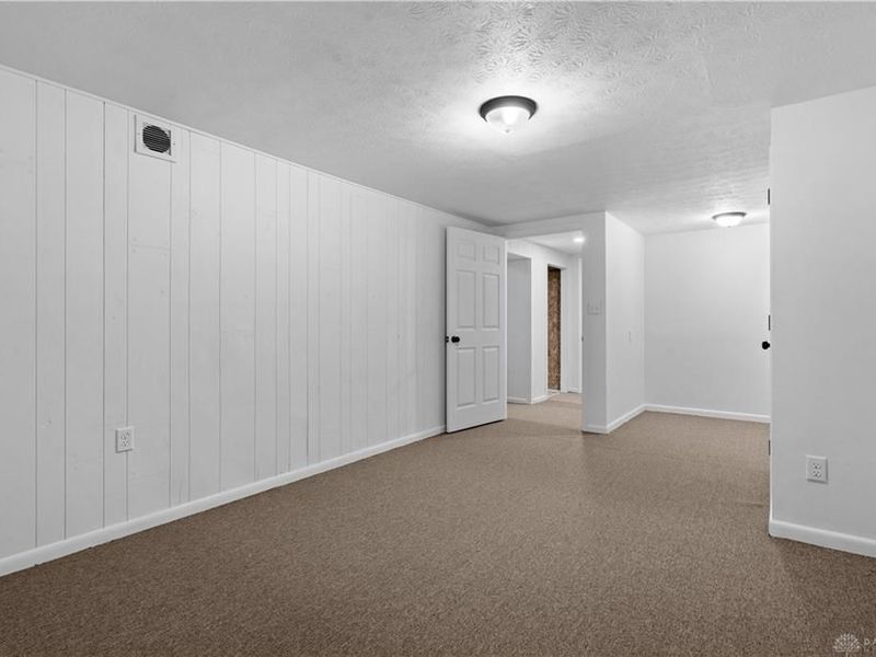 1607 Otoole Drive, Xenia, OH 45385 Photo 27