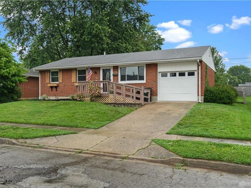 1607 Otoole Drive, Xenia, OH 45385 Photo 3