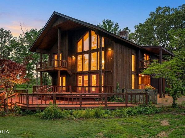 448 Oakley Road, Senatobia, MS 38668