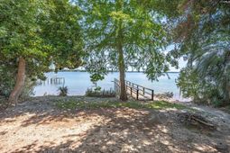 1933 Marina Road photo 4
