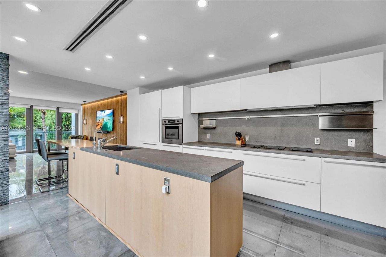 1511 NE 4th Pl, Fort Lauderdale, FL 33301 Photo