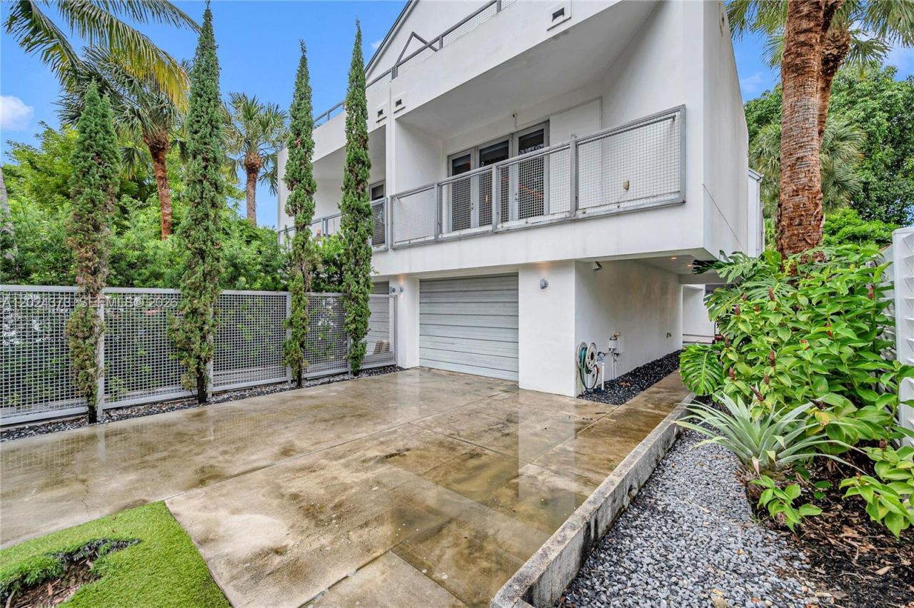 1511 NE 4th Pl, Fort Lauderdale, FL 33301 Photo