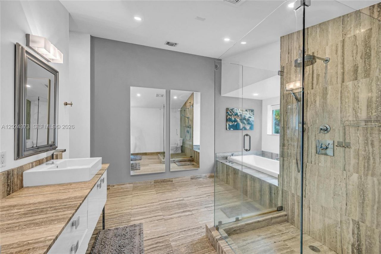 1511 NE 4th Pl, Fort Lauderdale, FL 33301 Photo