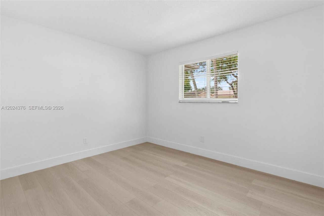 7220 NW 10th Pl , Plantation, FL 33313 Photo