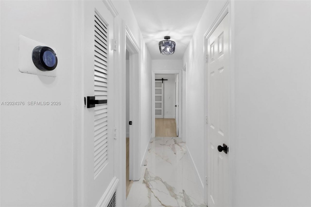 7220 NW 10th Pl , Plantation, FL 33313 Photo