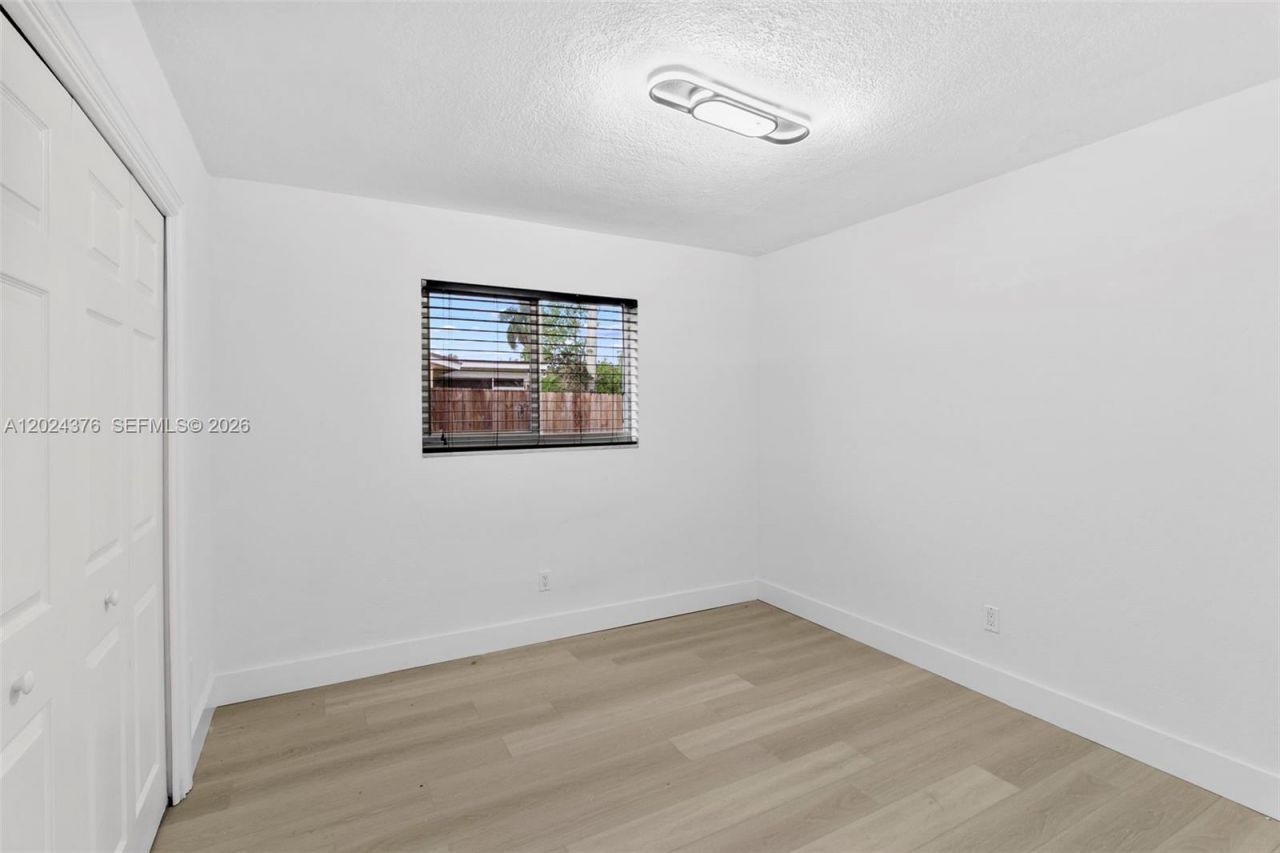 7220 NW 10th Pl , Plantation, FL 33313 Photo