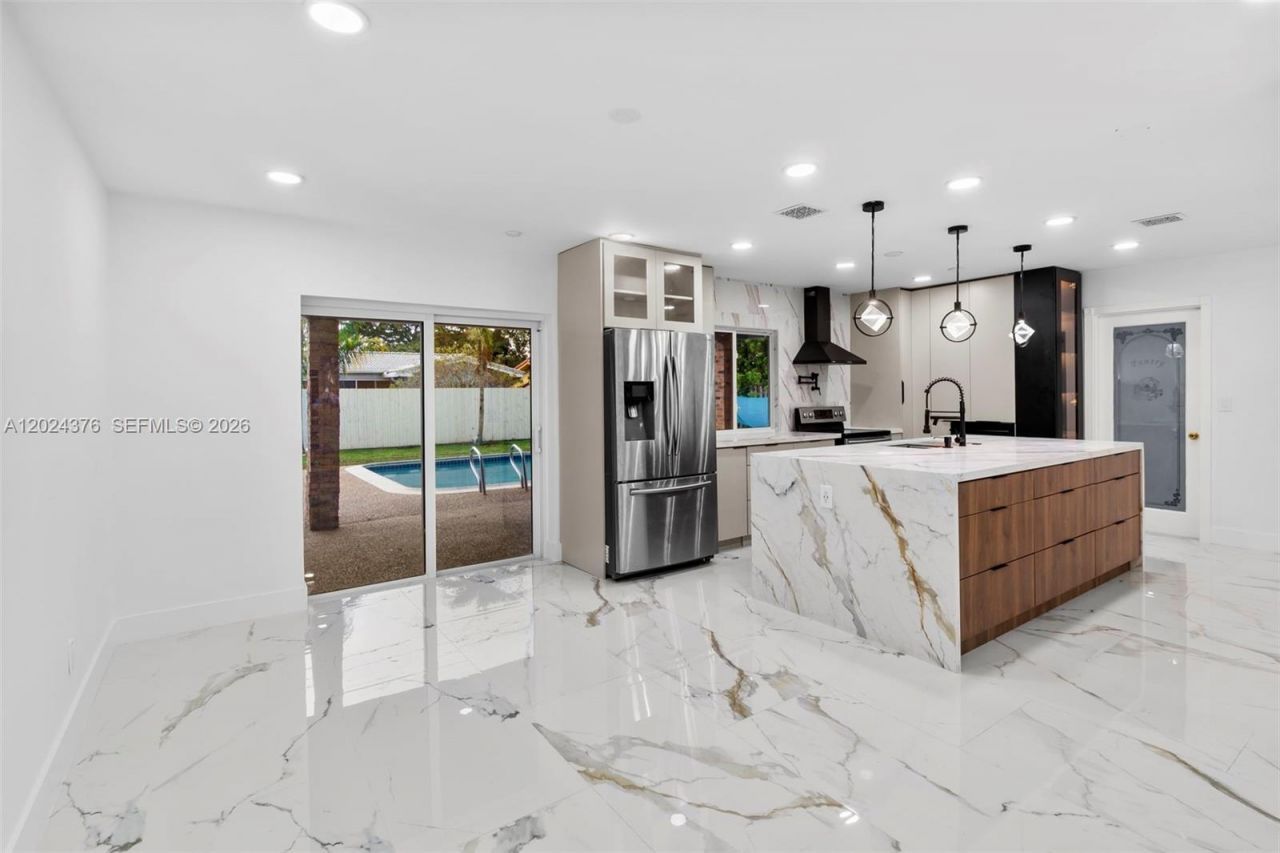 7220 NW 10th Pl , Plantation, FL 33313 Photo