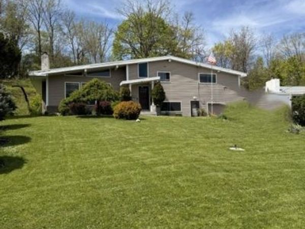 246 Waldorf Parkway , Syracuse, NY 13224