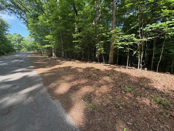02A Beechwood Drive, Dandridge, TN 37725