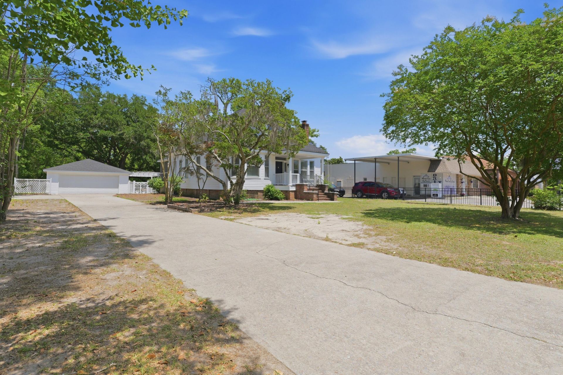 202 E Main Street Photo 44