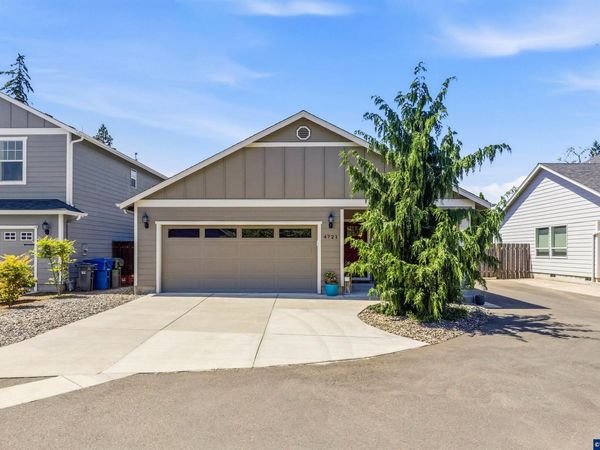 4721 Cedrus Ln NE, Salem, OR 97305