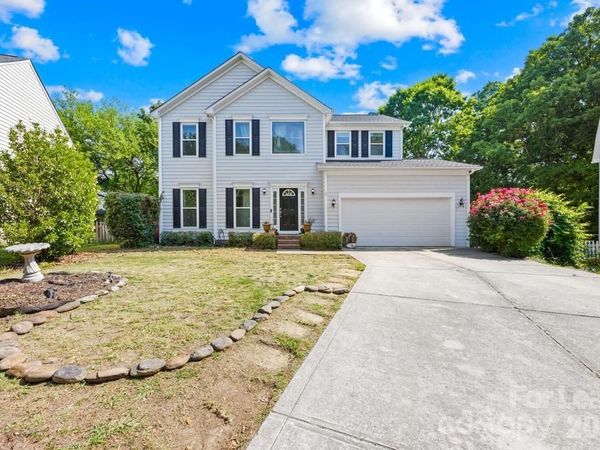 124 Shorecrest Drive, Davidson, NC 28036