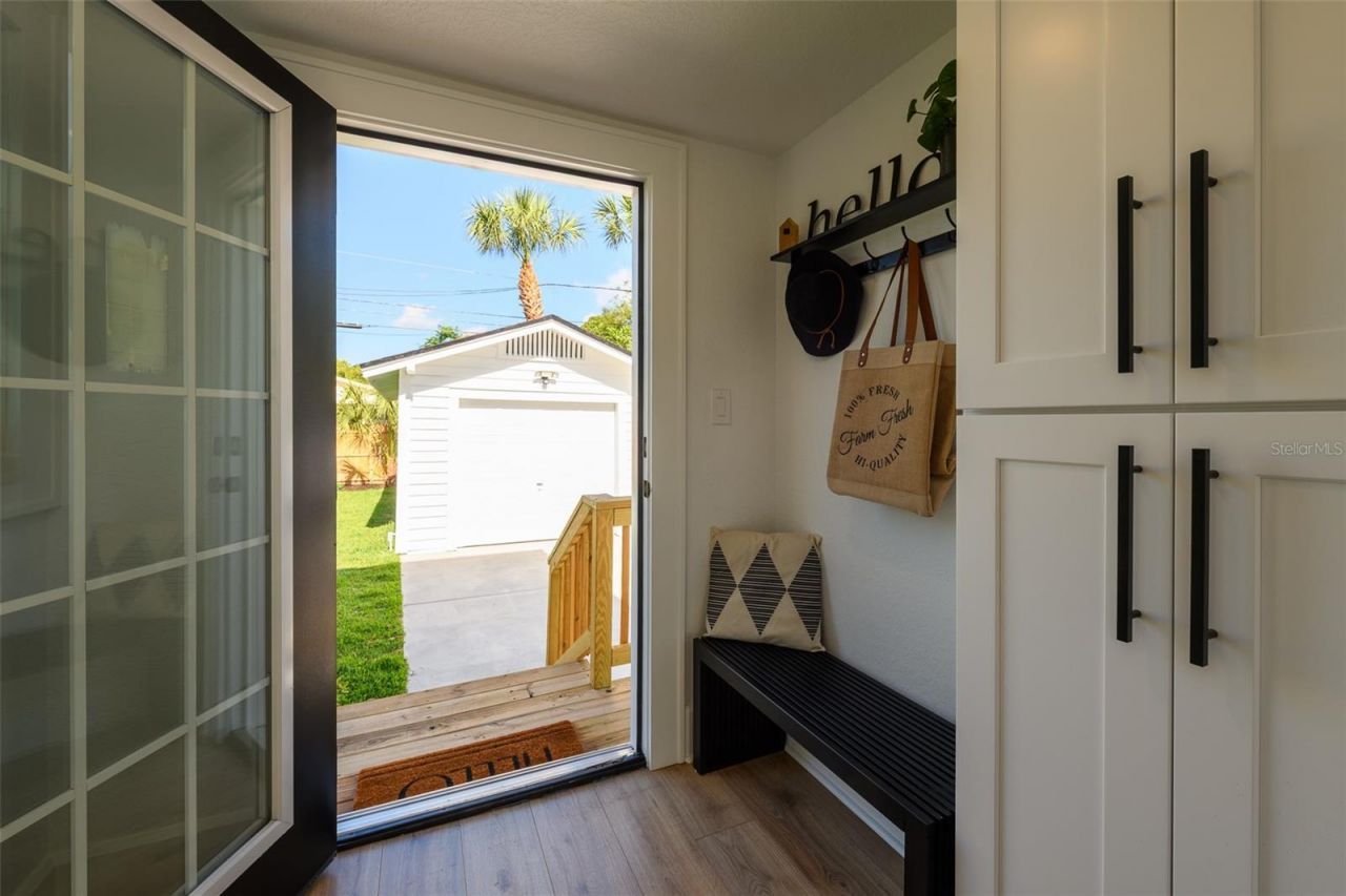 3638 Prescott Street N, Saint Petersburg, FL 33703 Photo