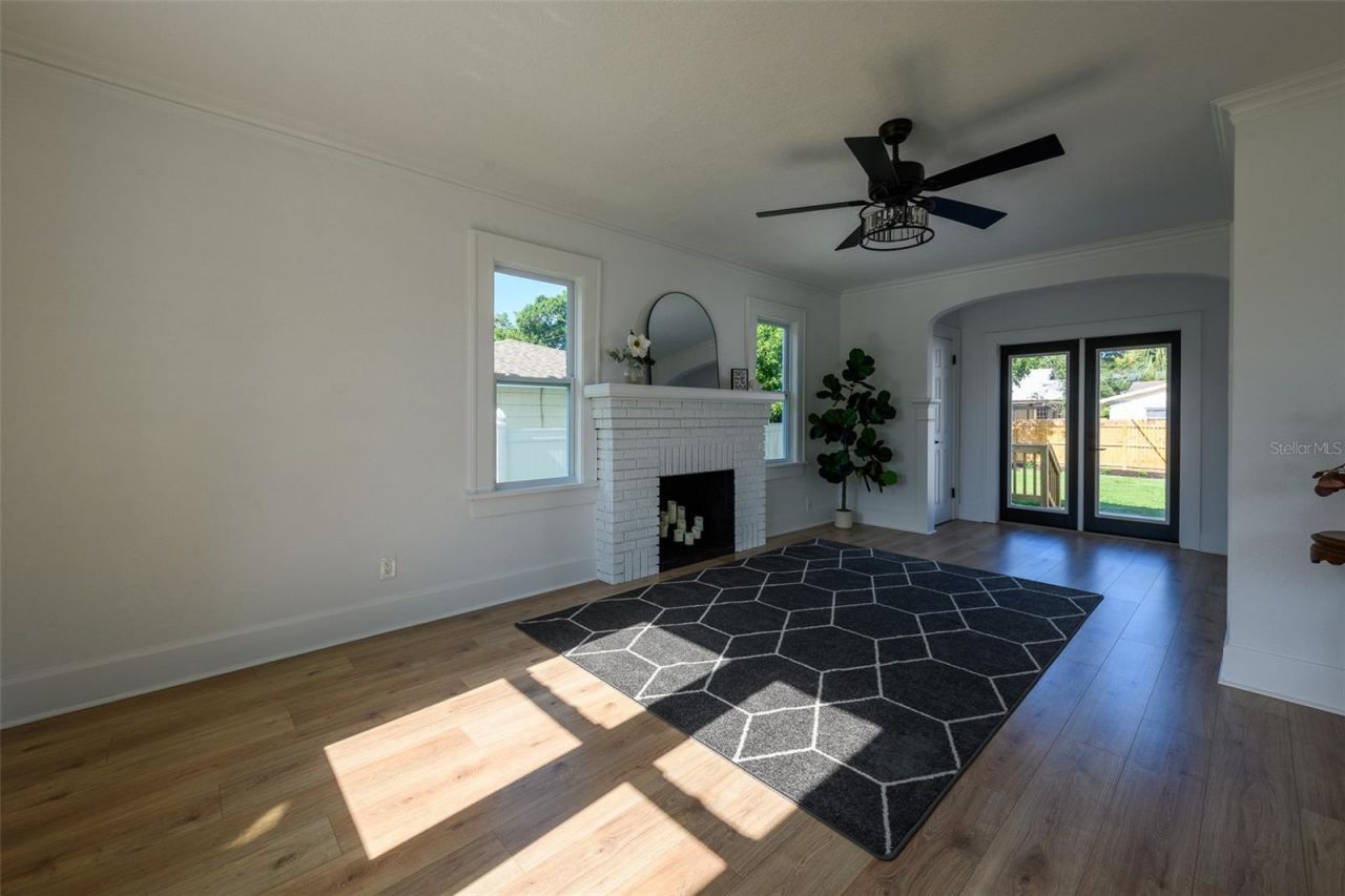 3638 Prescott Street N, Saint Petersburg, FL 33703 Photo