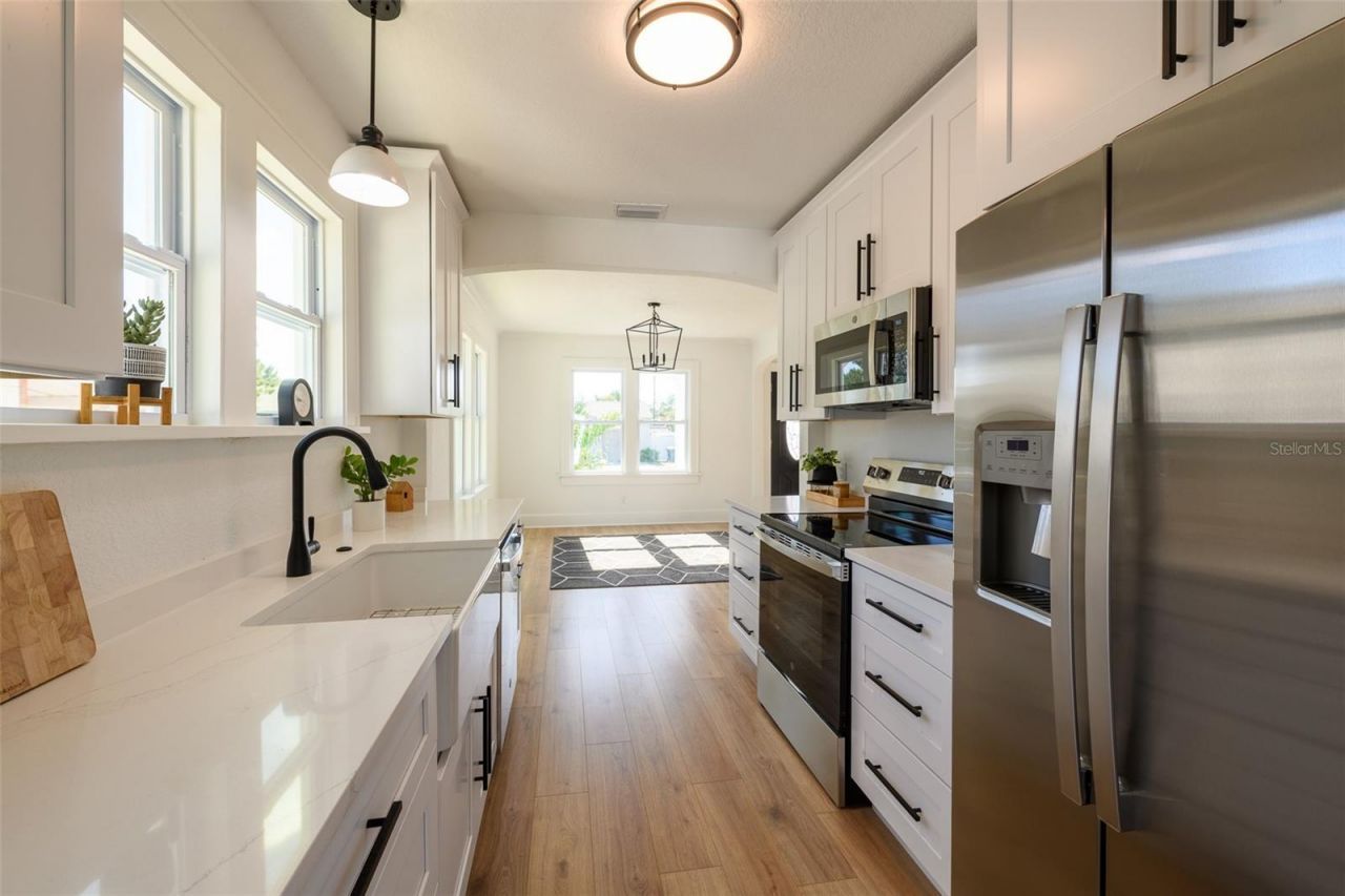 3638 Prescott Street N, Saint Petersburg, FL 33703 Photo