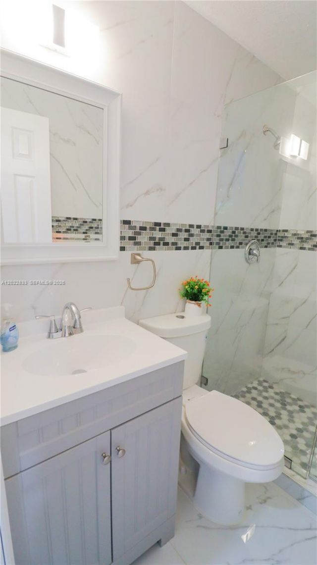 330 NW 82nd Ter , Miami, FL 33150 Photo