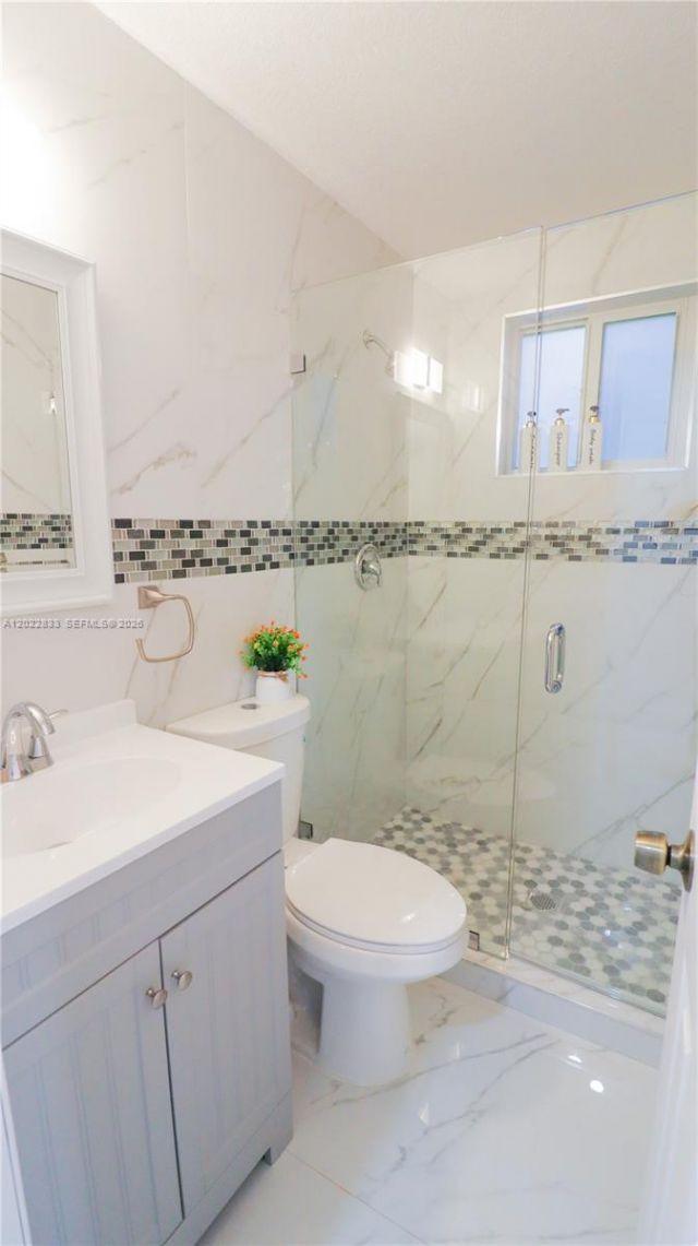 330 NW 82nd Ter , Miami, FL 33150 Photo