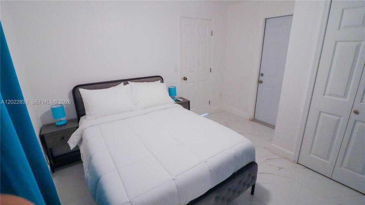 330 NW 82nd Ter , Miami, FL 33150 Photo