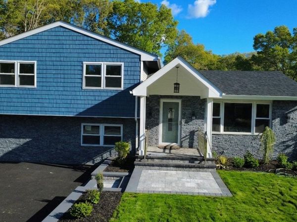 354 Easton Street, Ronkonkoma, NY 11779