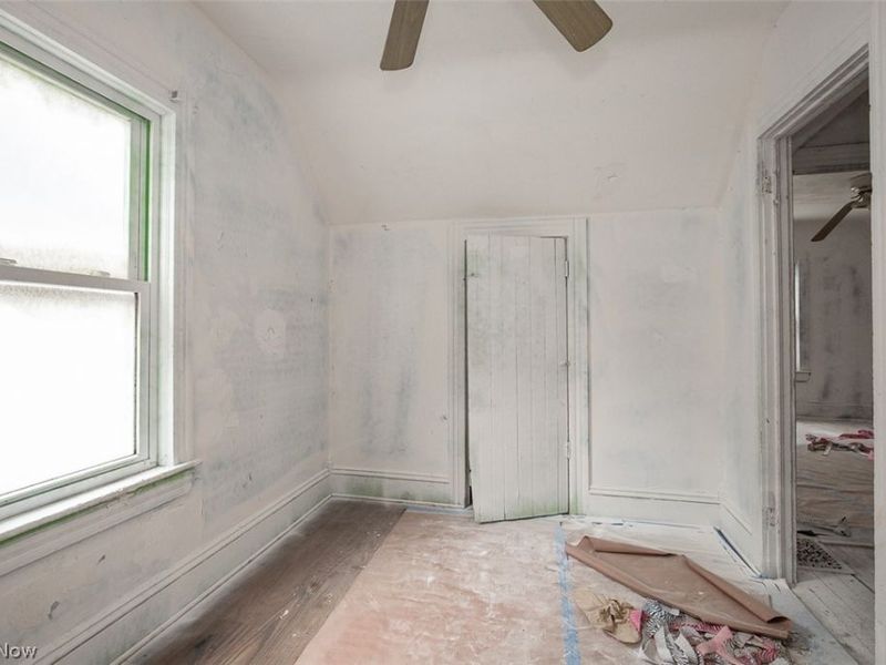 3194 W 95th Street , Cleveland, OH 44102 Photo 8